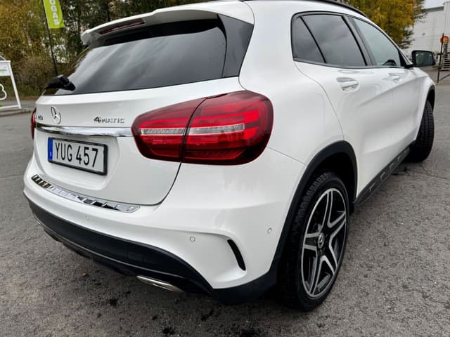 Mercedes-Benz GLA i Jönköping