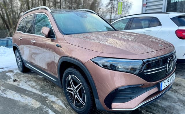 Mercedes-Benz EQB i Jönköping