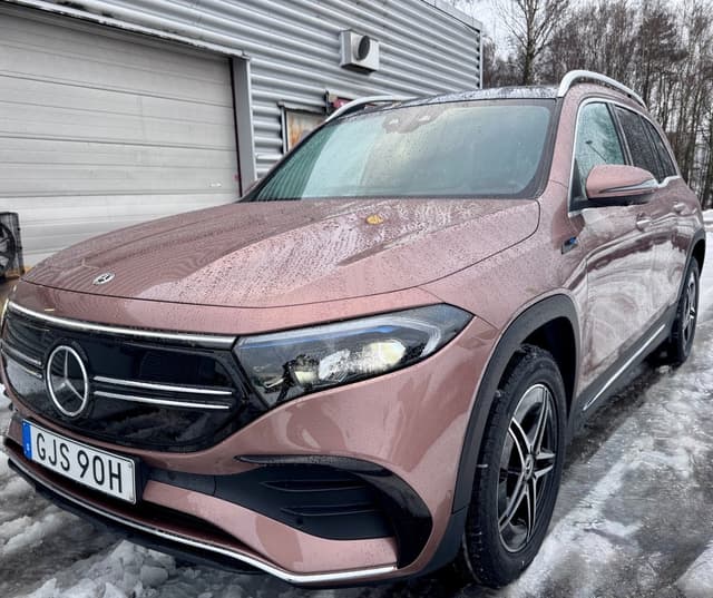Mercedes-Benz EQB i Jönköping