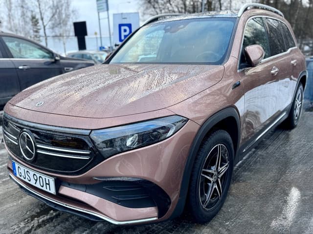 Mercedes-Benz EQB i Jönköping