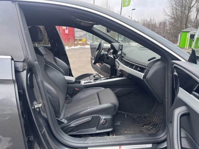 Audi A5 i Jönköping