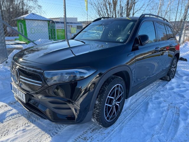 Mercedes-Benz EQB i Jönköping