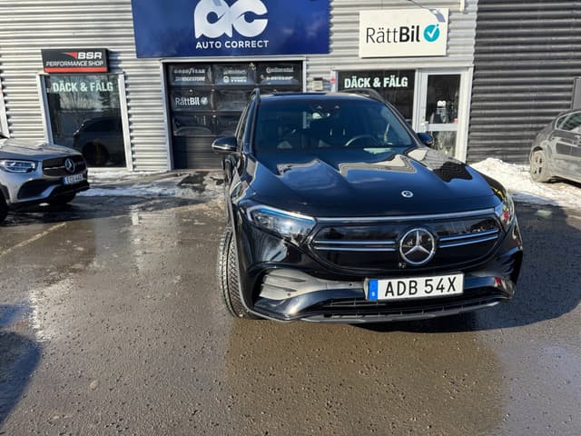 Mercedes-Benz EQB i Jönköping
