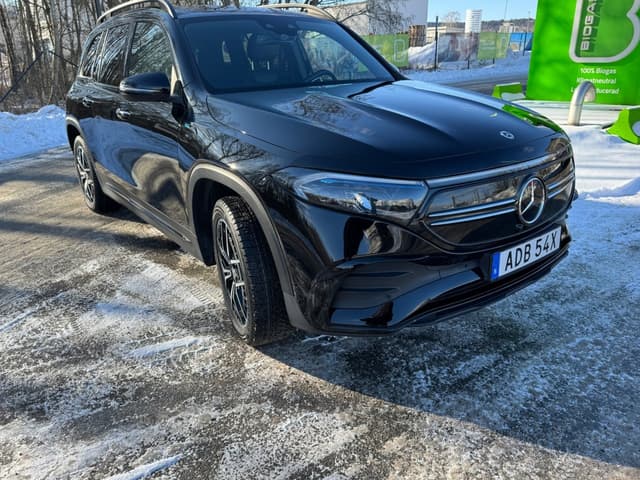 Mercedes-Benz EQB i Jönköping